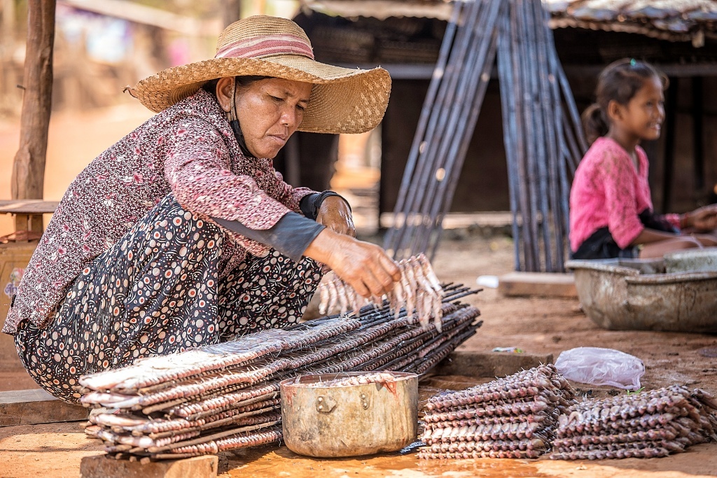 Kompong Khleang in Tonle Sap