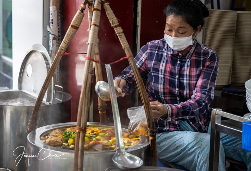 Eat like a local in Saigon